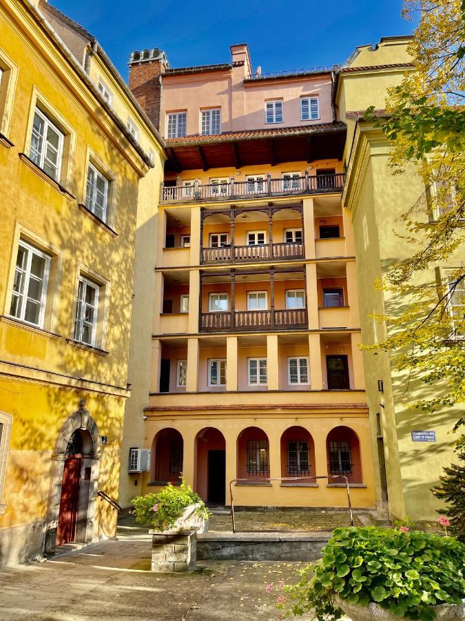 Old Town Best View Wifi 300 Mb/S Huge Screen Netflix Appletv Amazontv Варшава Экстерьер фото